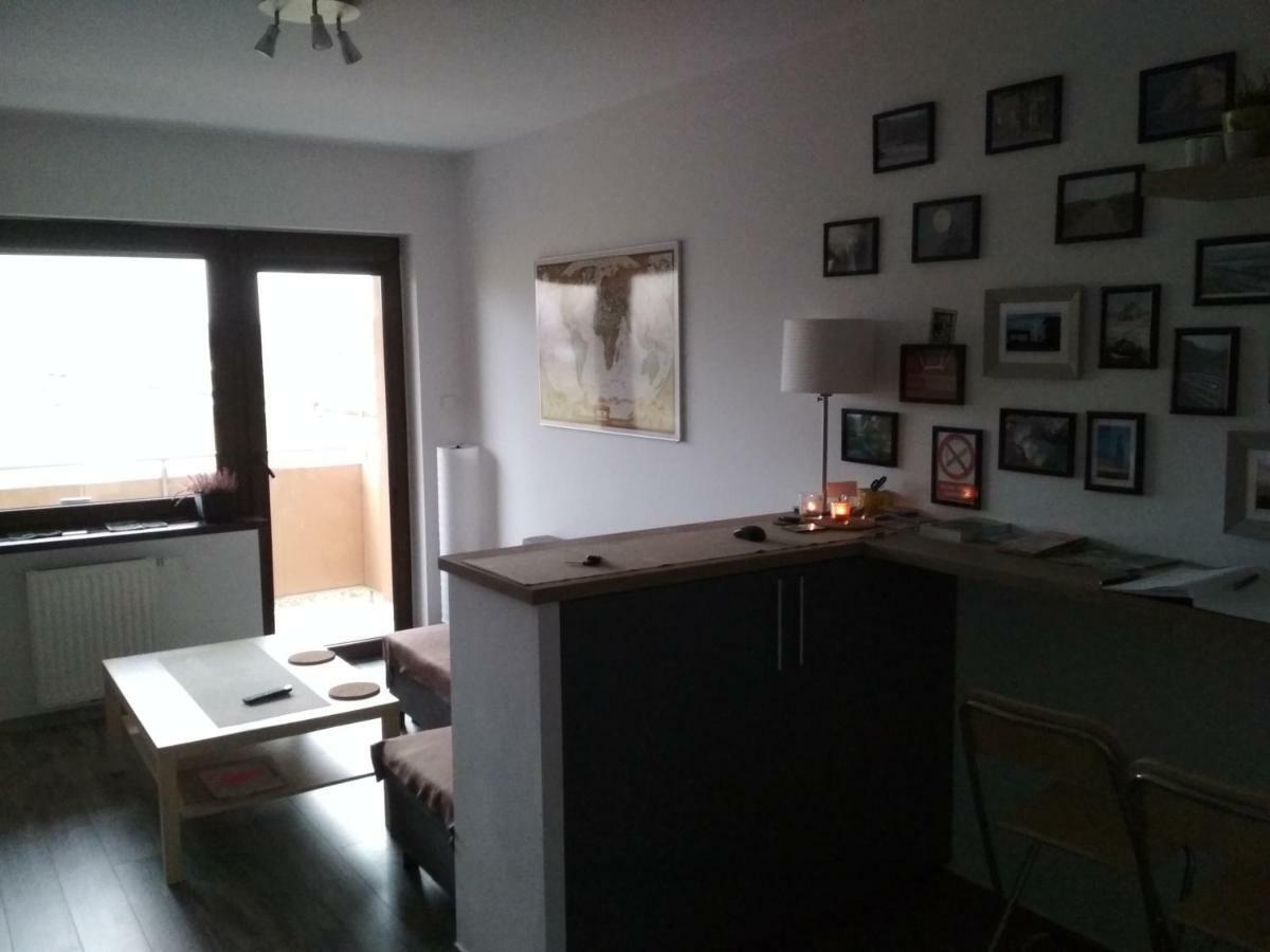 Walbrzych - Przytulne, Nowe Mieszkanie Dış mekan fotoğraf